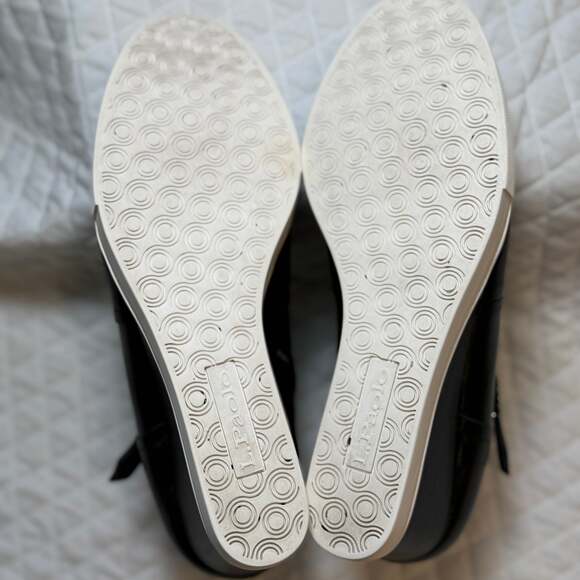 Linea Paolo Freshton Black Leather Wedge Sneaker Booties - Picture 8 of 8